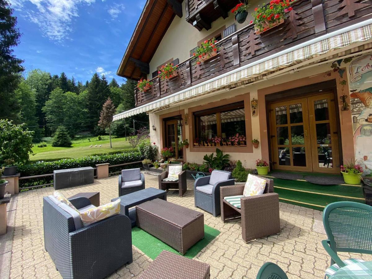Chambres D'Hotes Des Cascades St-Nicolas Kruth ภายนอก รูปภาพ