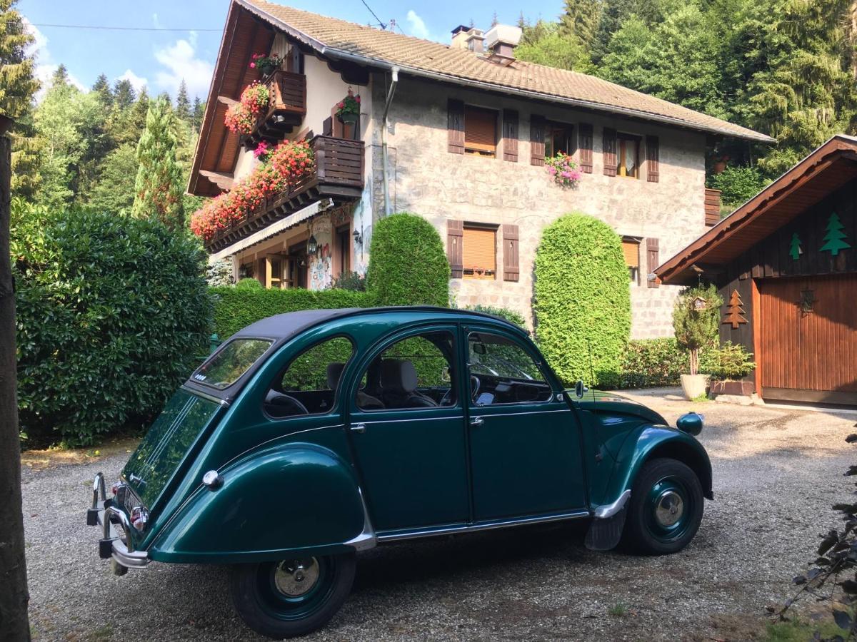 Chambres D'Hotes Des Cascades St-Nicolas Kruth ภายนอก รูปภาพ